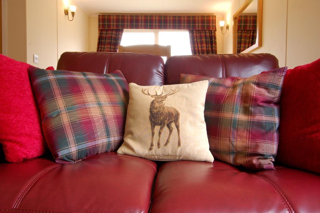 Glen Affric Holiday Park Cannich Buitenkant foto